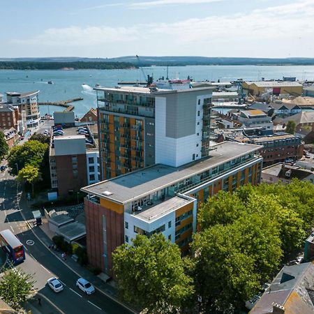 Ocean Escape Villa Poole Dış mekan fotoğraf