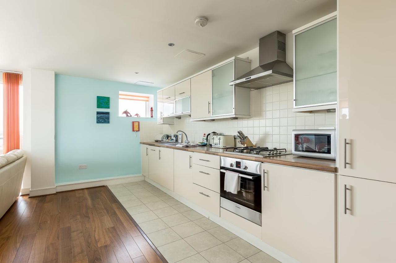 Ocean Escape Villa Poole Dış mekan fotoğraf